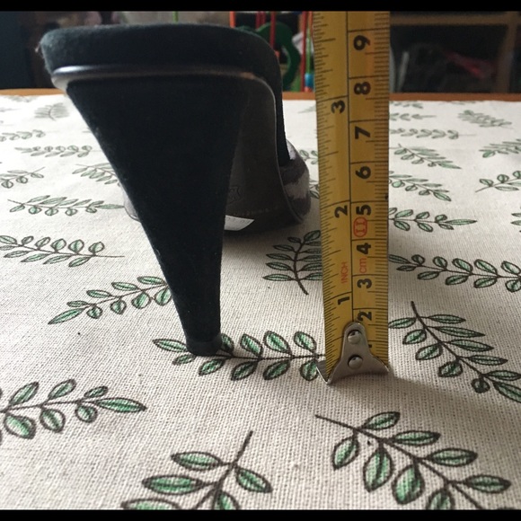 - Donald Pliner Suede Leather Black/gray Zeb… - Picture 5 of 6